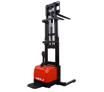 1.6噸三級(jí)門架寬腿電動(dòng)堆垛車